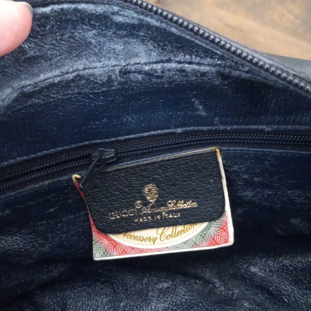 Authentic Vintage Gucci GG Monogram Supreme Tubular Satchel Bag - Picture 9 of 10